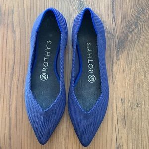 rothys pointed flats